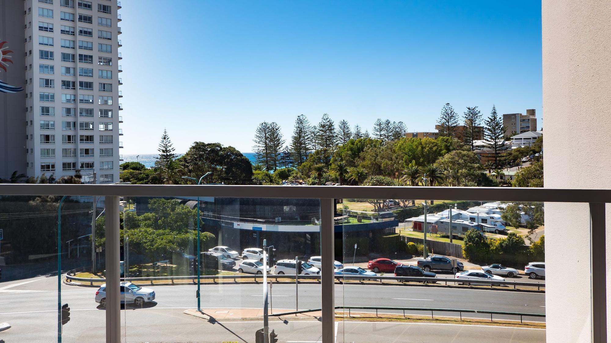 Swell Resort Burleigh Heads Gold Coast Exterior photo